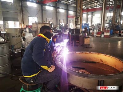 【向全市人民匯報】寶雞華創金屬材料:加班加點趕工期 一個月產量多兩成